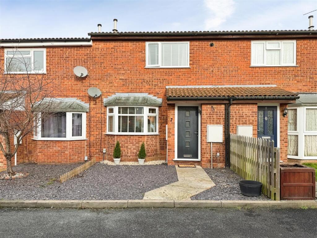 Main image of property: Cundall Close, Leamington Spa