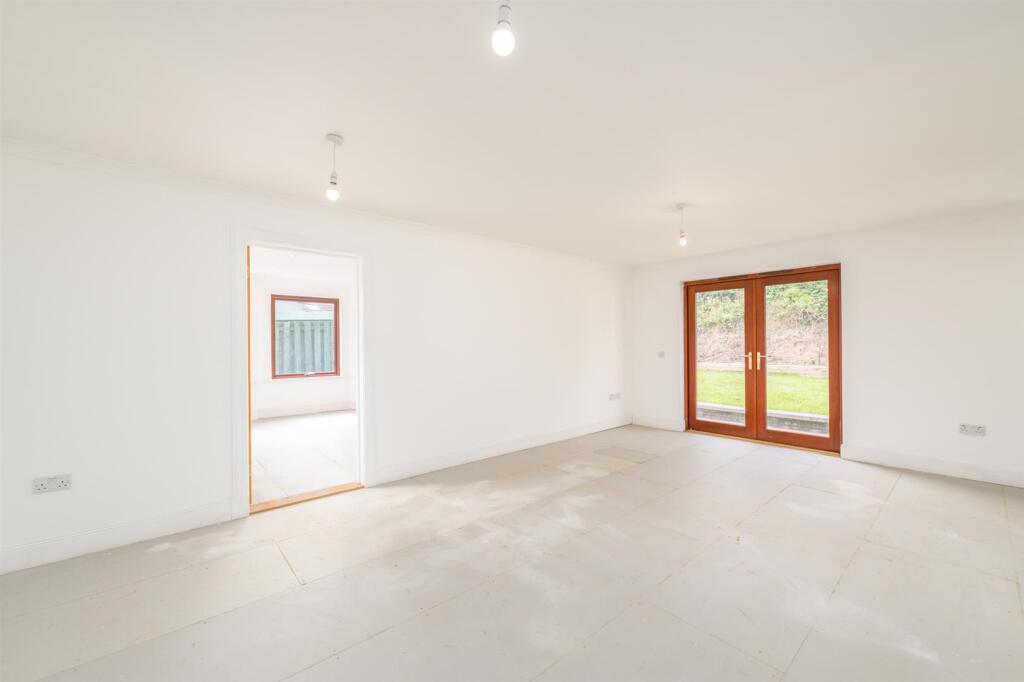 63 Gillsland, Eyemouth photo 4