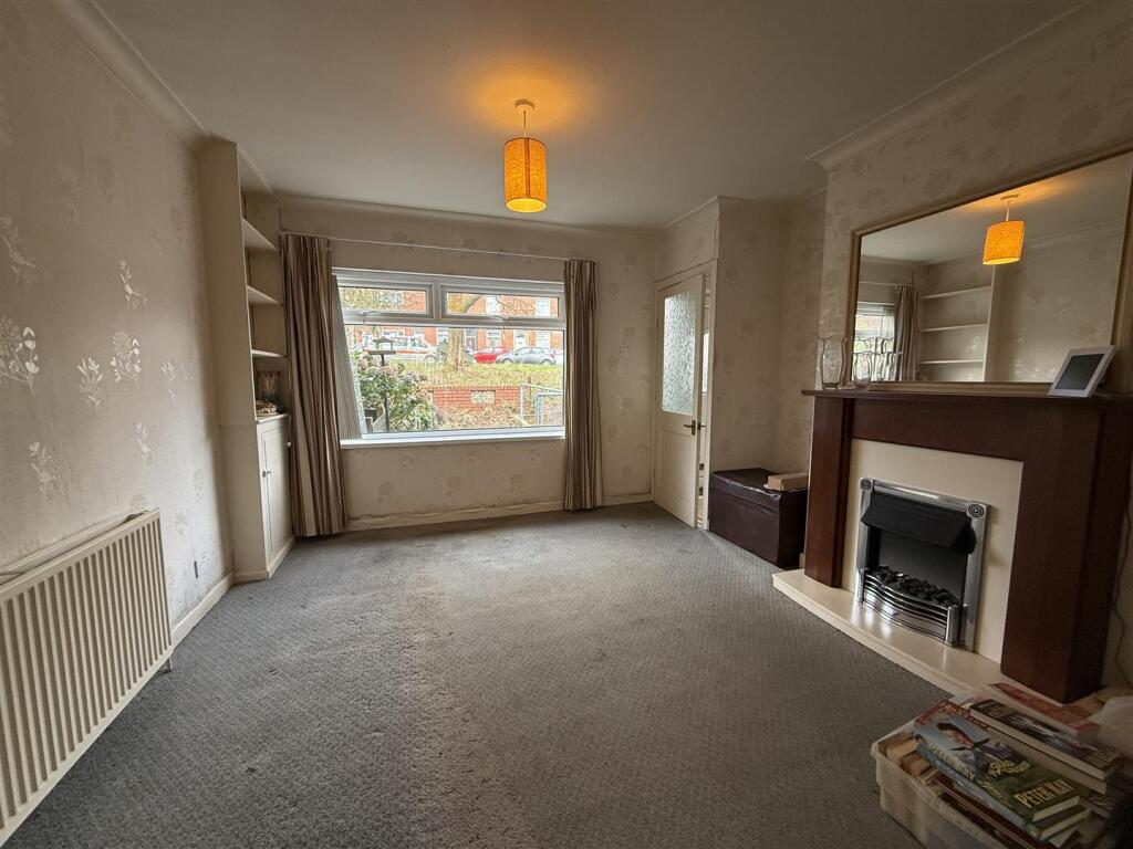 Worsley Street, Glodwick, Oldham photo 2