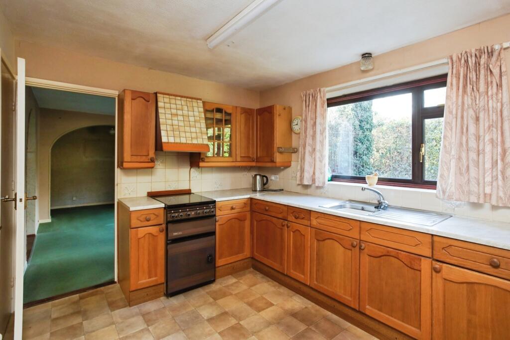 Higham Lane, Tonbridge, Kent, TN10 photo 4