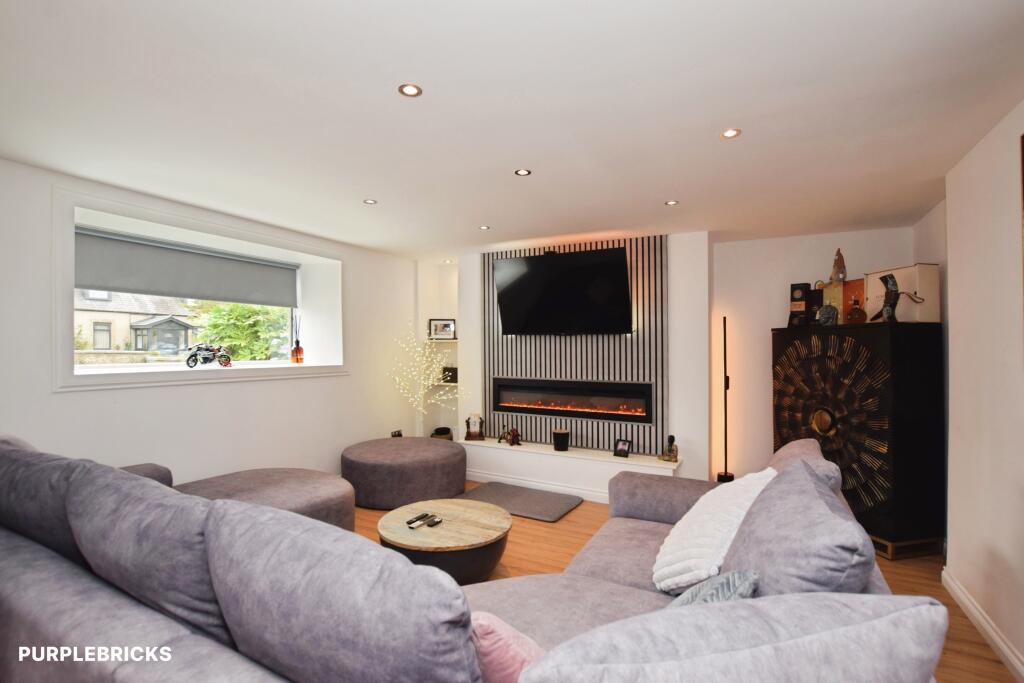 House in Aberdeen - View 2