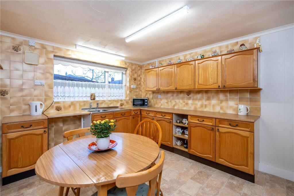 House in South Kesteven, The Croft, Bourne - View 3
