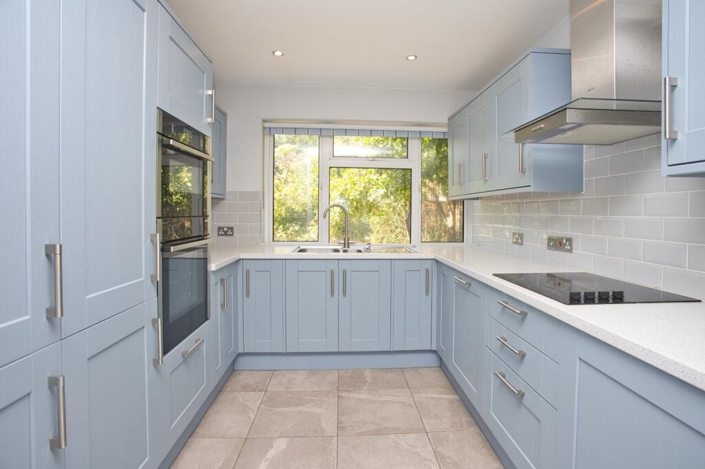 House in Dover, Upper Deal, Deal - View 3