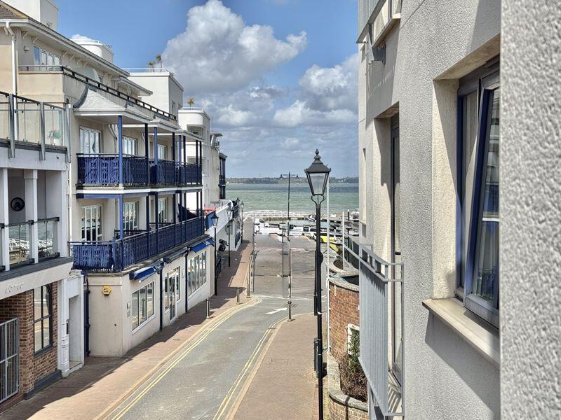 Main image of property: The Parade, Cowes