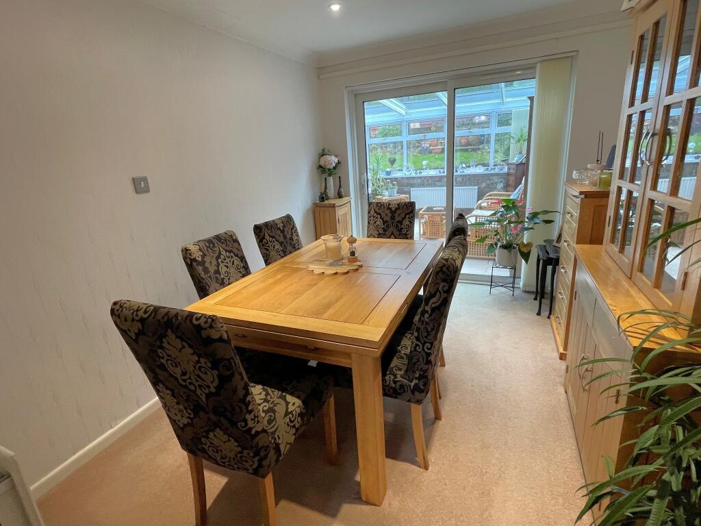 Fairview Close, Hythe photo 4
