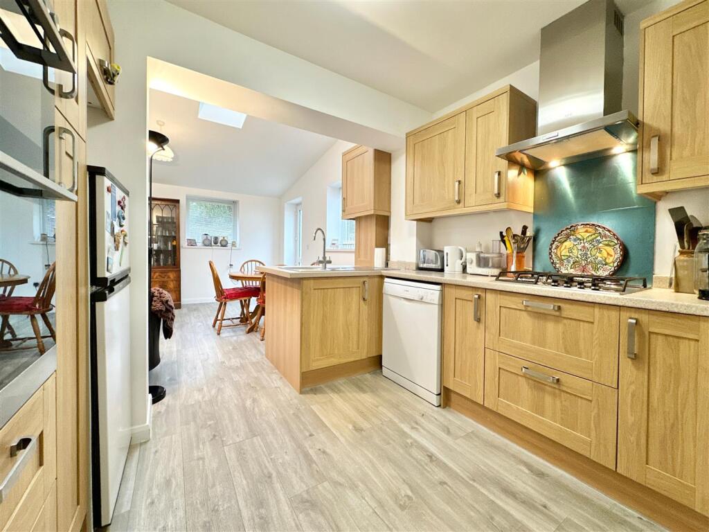 Hillside Road, Brixham photo 4