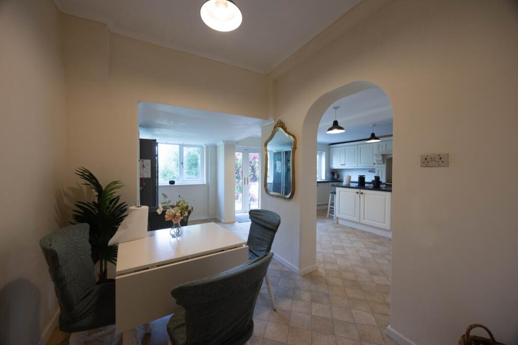 House in Wychavon, Broadway - View 5
