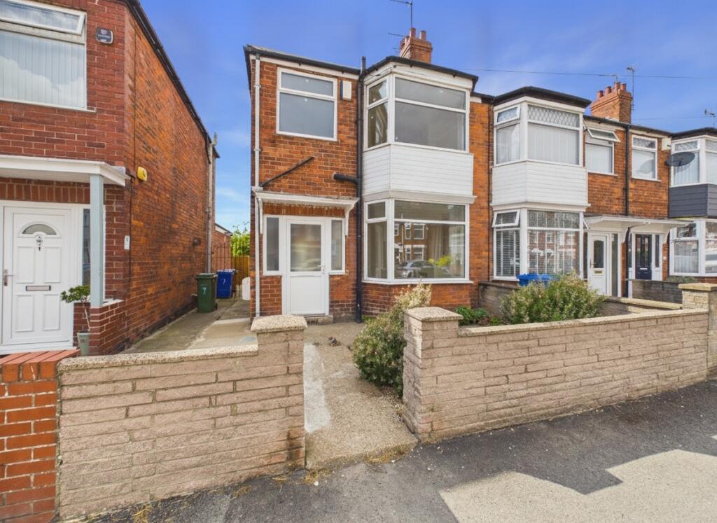 Main image of property: Keswick Gardens, Hull, HU6 8TD