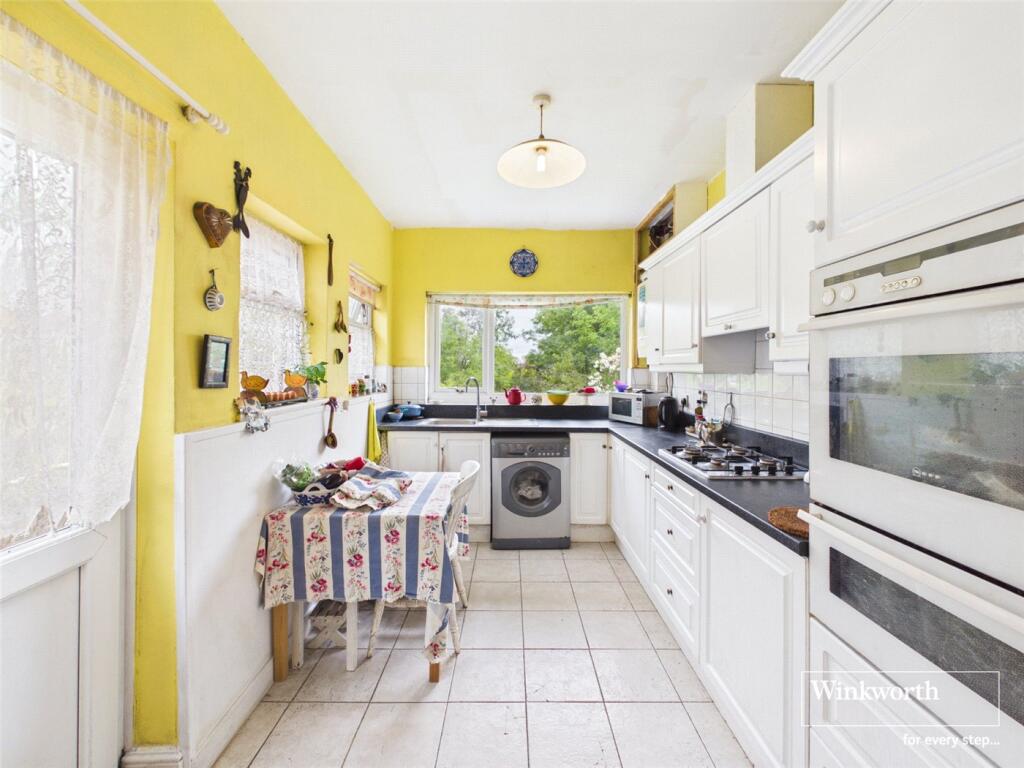 House in London - View 5