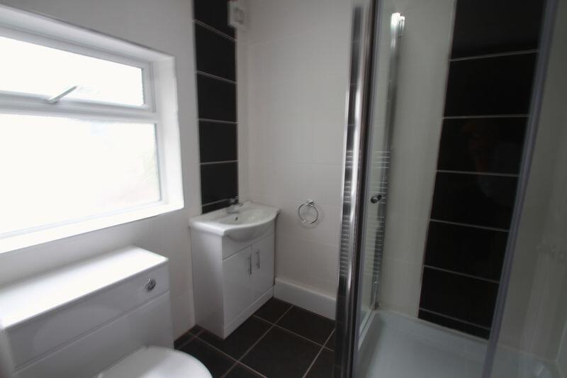 House in Nottingham, Radford - More