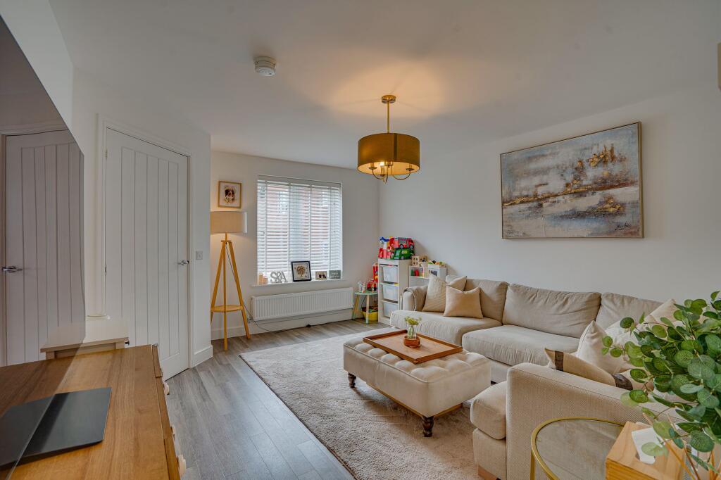 House in Southampton - View 4