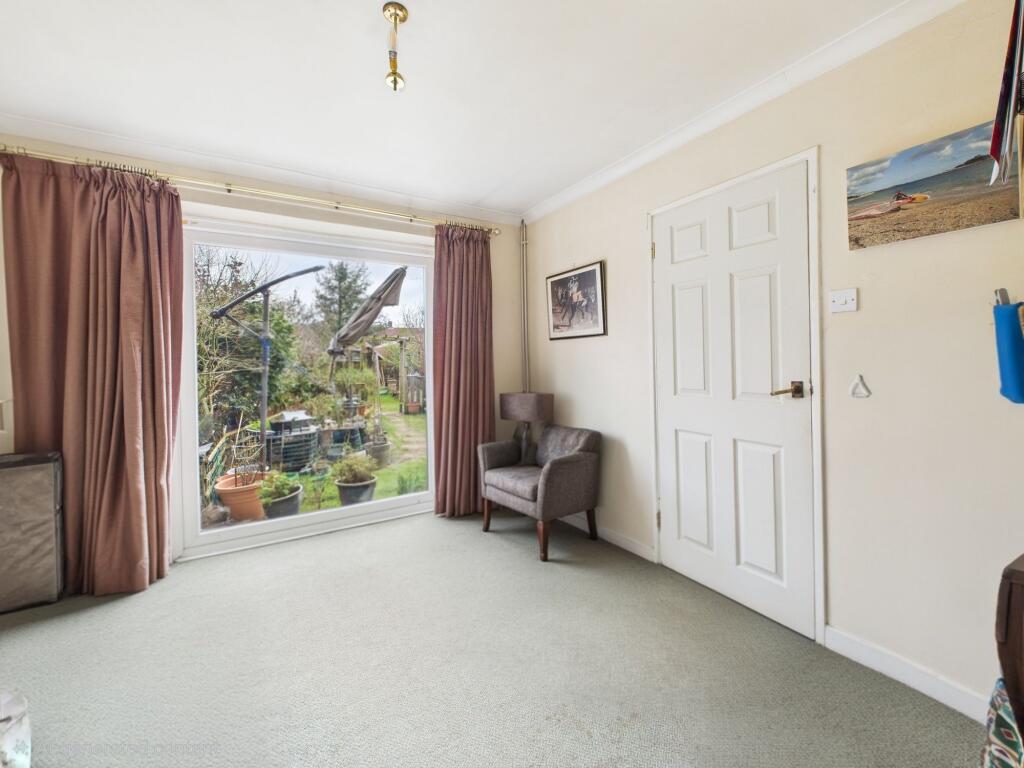 House in Crawley, Tilgate - View 4