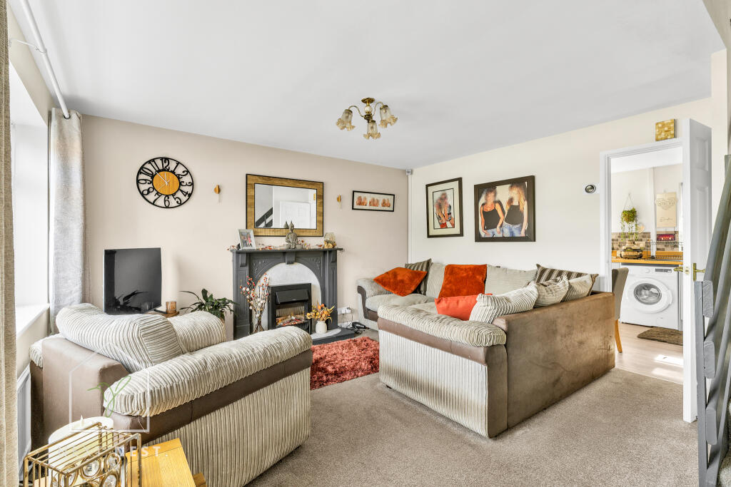 House in Oldham - More