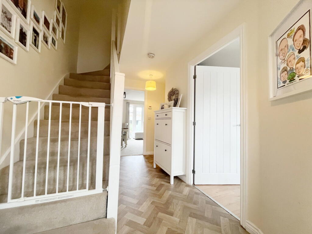 House in Teignbridge, Newton Abbot - View 4