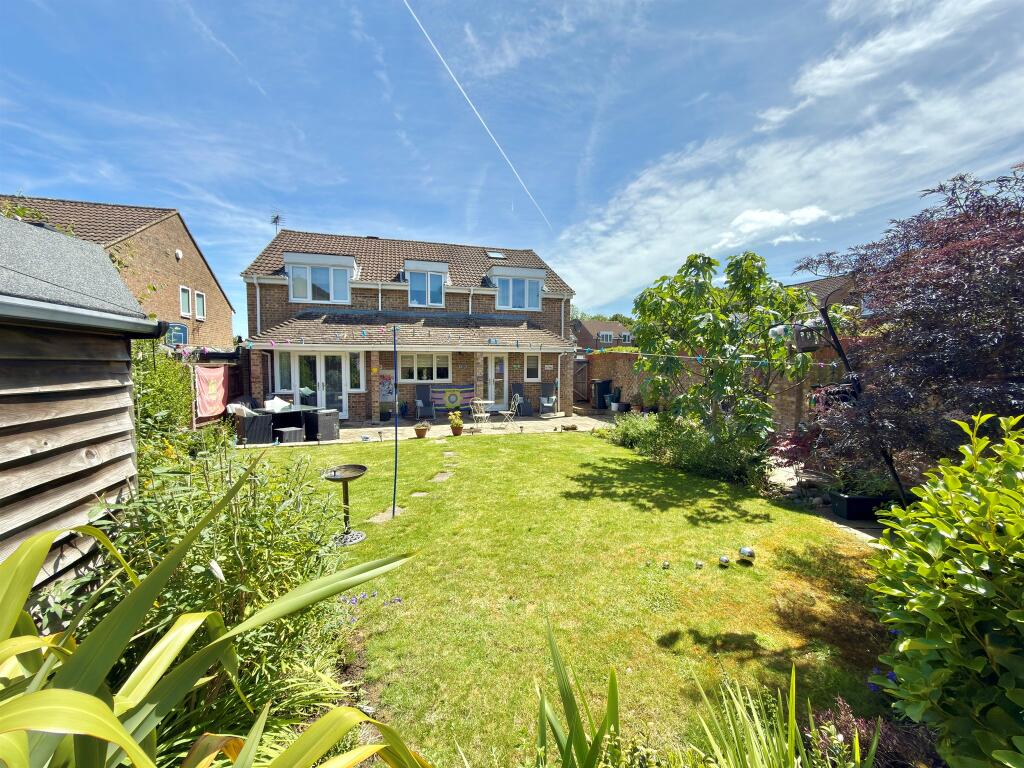 Main image of property: Sevenfields, Highworth, SWINDON