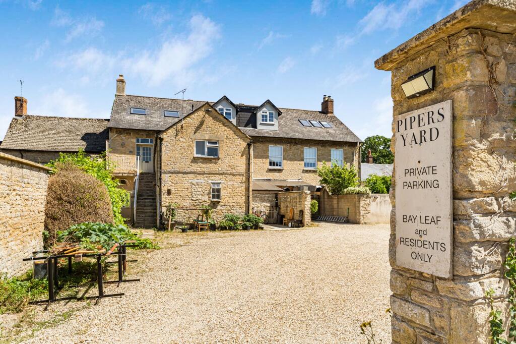 Main image of property: Acre End Street, Eynsham, OX29