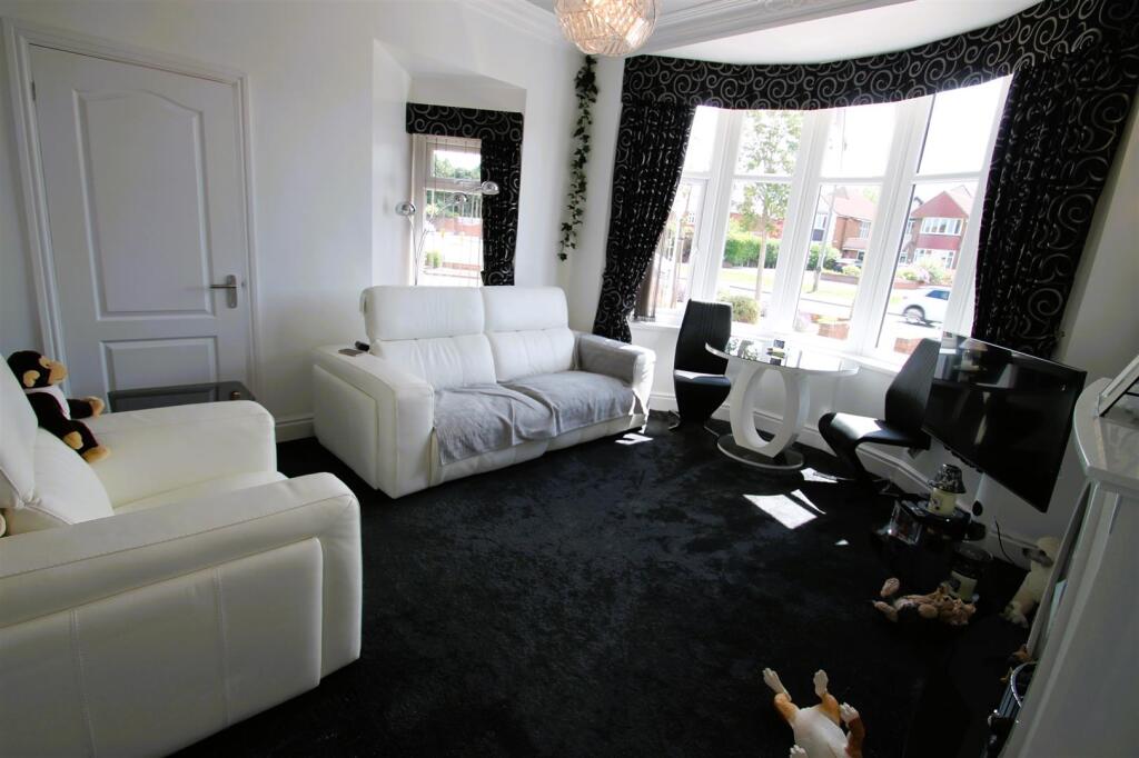 Halesowen Road, Halesowen - View 3