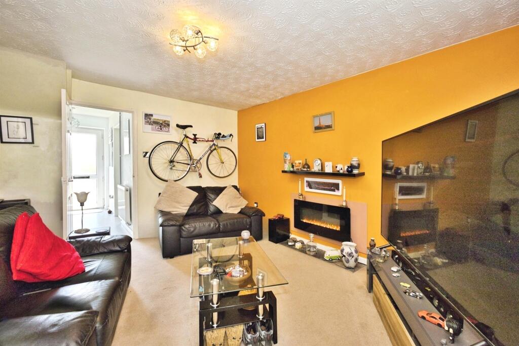 Netley, Yeovil photo 4