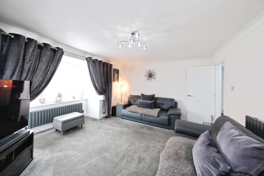 House in Ashfield, Kirkby-in-Ashfield, Sutton-in-Ashfield - More