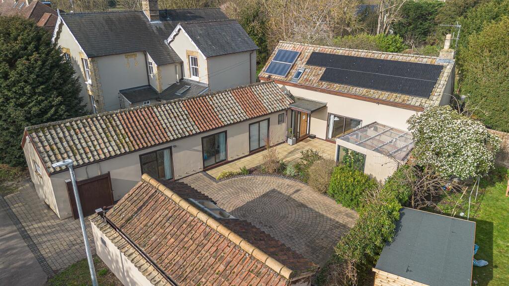 4-bed house on Newton Road, Little Shelford, £800,000