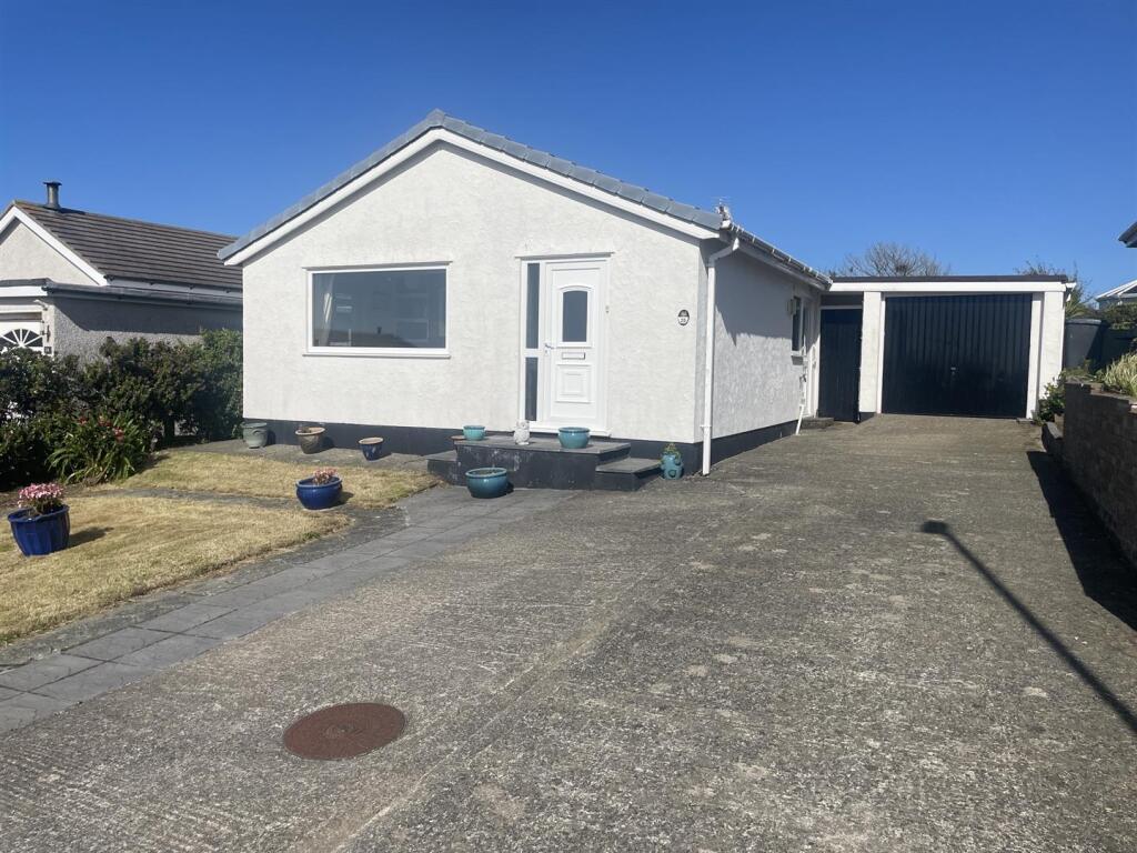 Main image of property: Craig Ddu Estate, Amlwch