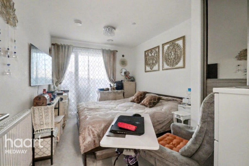 Main image of property: Whiffens Avenue, Chatham