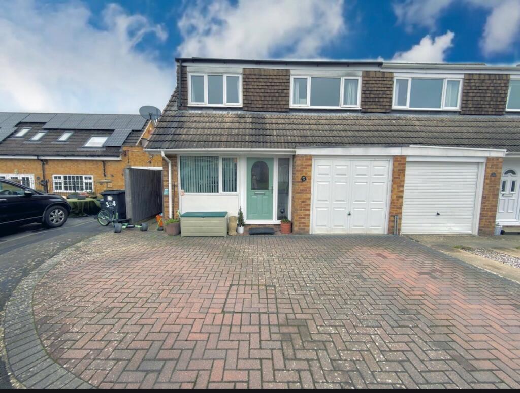 Main image of property: Stapleton Close, Highworth, Swindon