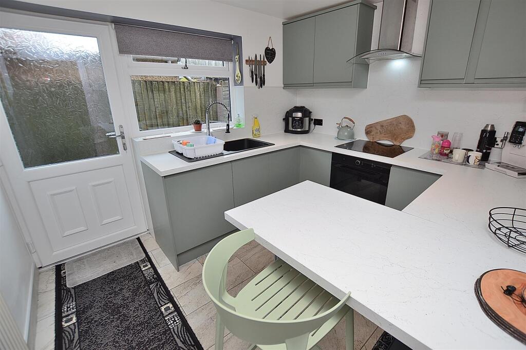 17a Providence Place, Coningsby photo 3