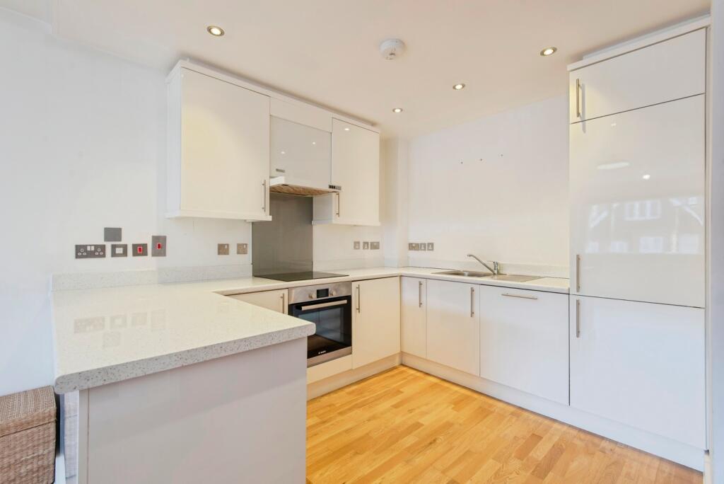Main image of property: Portmill Lane, Hitchin, Hertfordshire, SG5