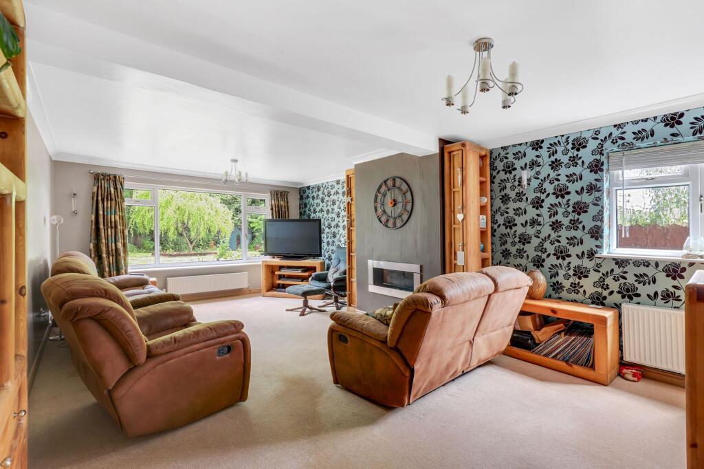 House in Nottingham, Beechdale - View 3