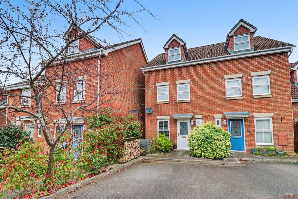 Main image of property: White Tree Close, Fair Oak, SO50