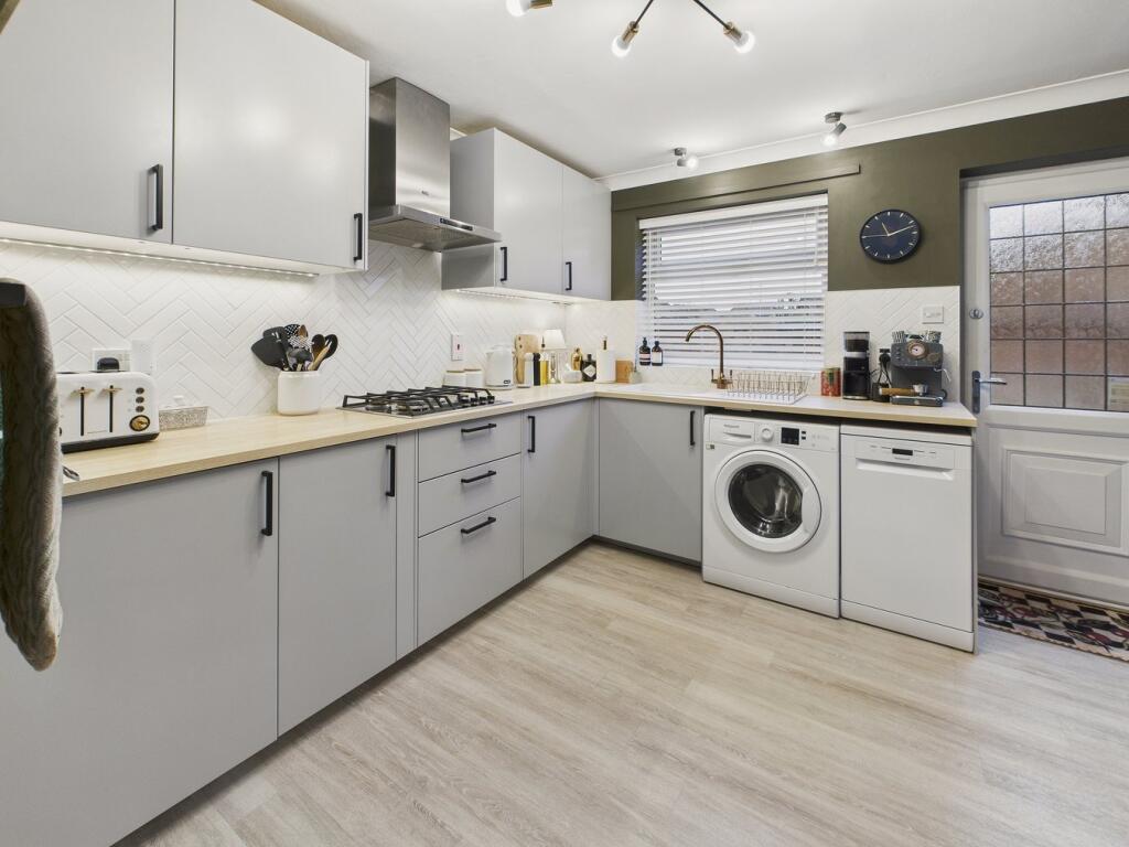 Wimbotsham Road, Downham Market, PE38 photo 4