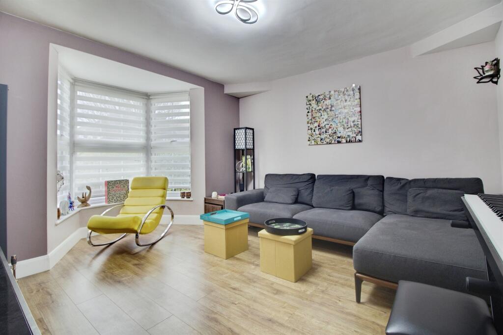 Additional image 2 of Springfields, Welwyn Garden City