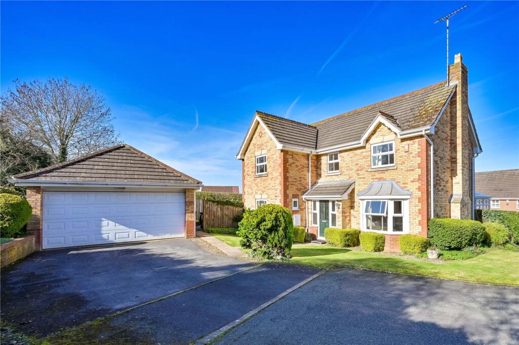 Main image of property: Swan Close, Stafford, Staffordshire, ST16