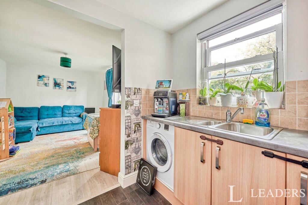 Property photo 8