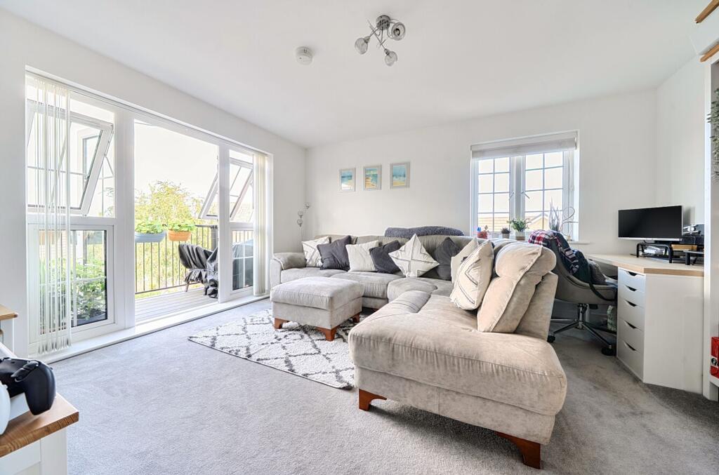 Apartment in Chichester - View 2