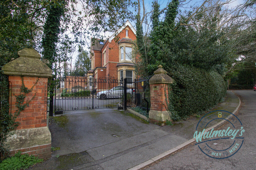 North Avenue, Stoke Park, Coventry, CV2