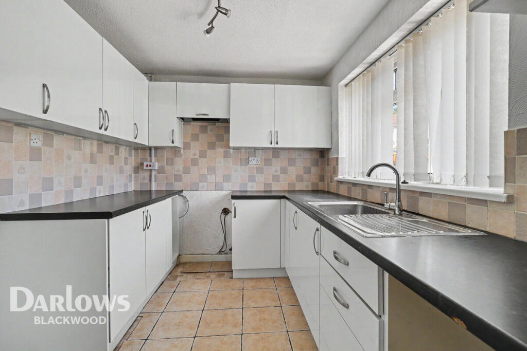 Twyn Gardens, Blackwood - View 5