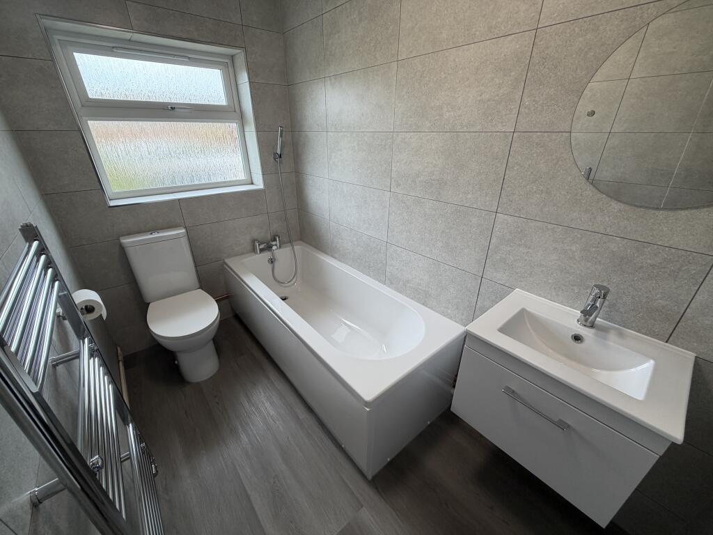 Apartment in Huntingdonshire, Yaxley - View 4