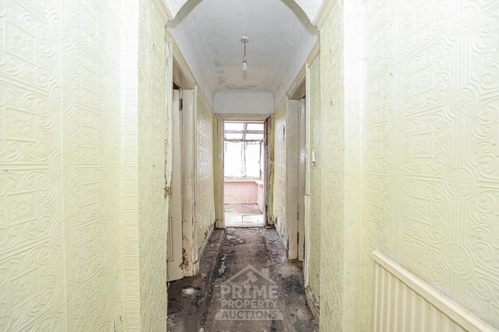 House in Kilmarnock, East Ayrshire - View 2