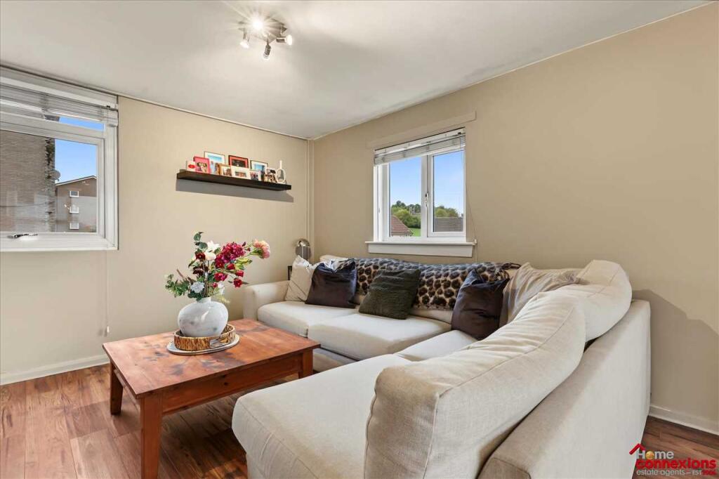 Apartment in Glasgow, South Lanarkshire - View 5