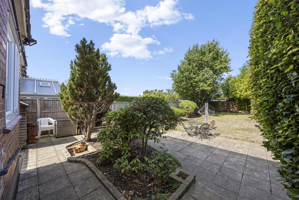 House in Southall - View 4