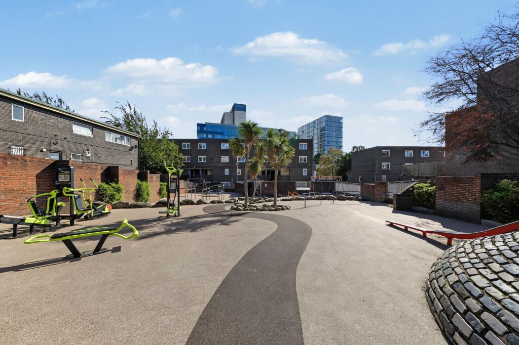 Property photo 11