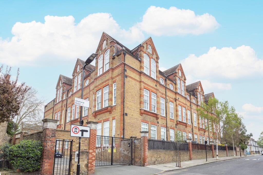 Main image of property: Scholars Place, London, N16