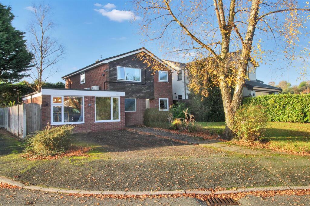 Main image of property: Sergeants Lane, Whitefield M45
