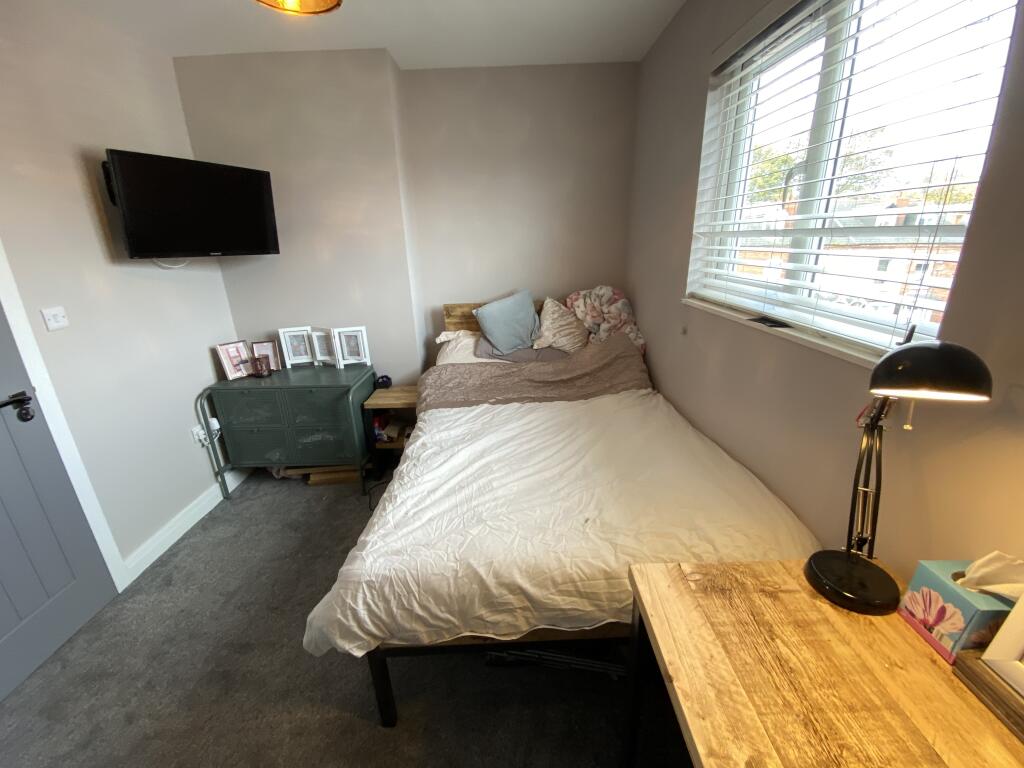 1 bedroom house for rent