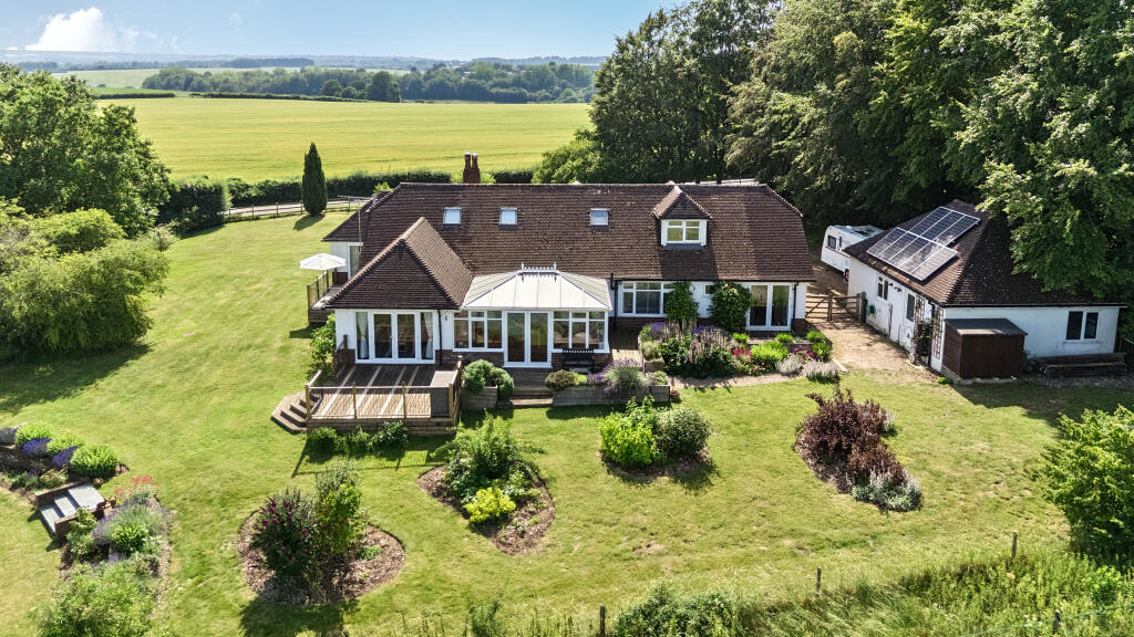 House in Southampton - View 5