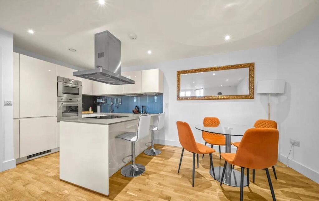 Harrow Road, London photo 2