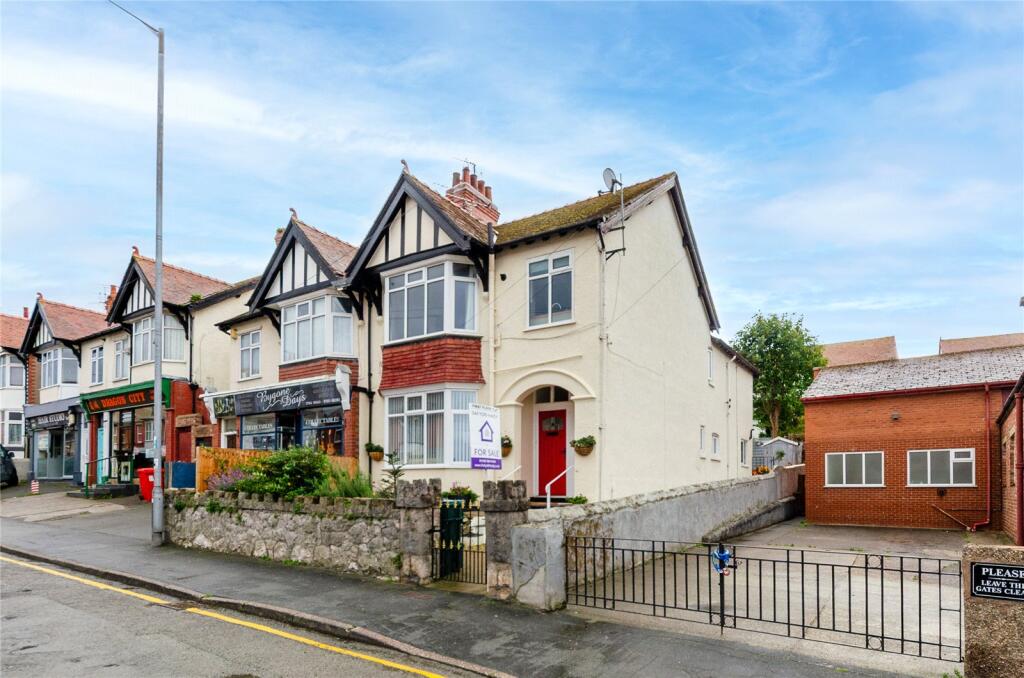 Main image of property: Colwyn Avenue, Rhos on Sea, Colwyn Bay, Conwy, LL28