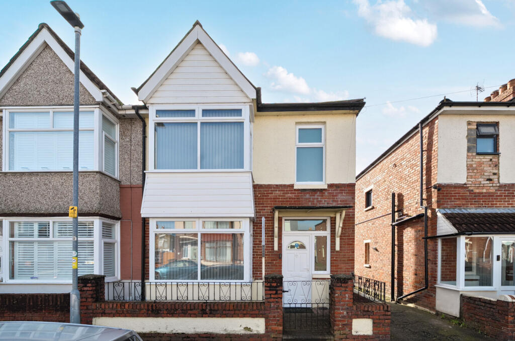 Main image of property: Inhurst Road, Portsmouth, Hampshire, PO2